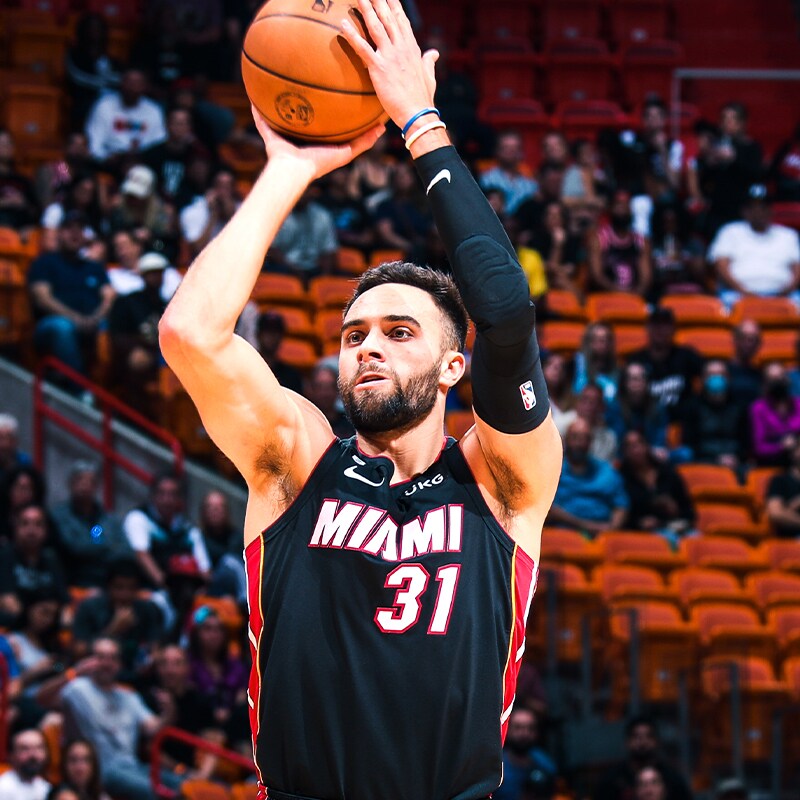 Through The Lens Pistons vs HEAT 12/06/22 Photo Gallery