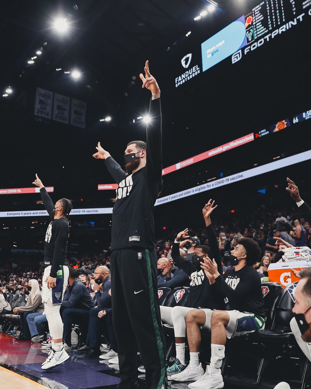 In Photos: Best Bench Reactions of 2021-22 Season | Milwaukee Bucks