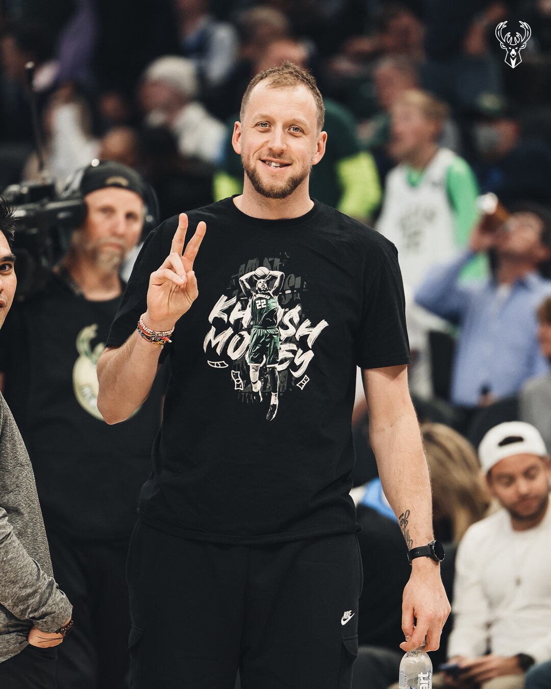 joe ingles basketball shoes