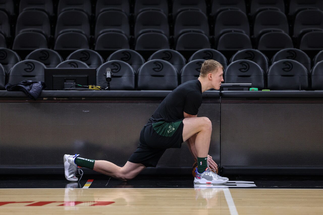 In Photos: Bucks Shootaround In Atlanta | Milwaukee Bucks
