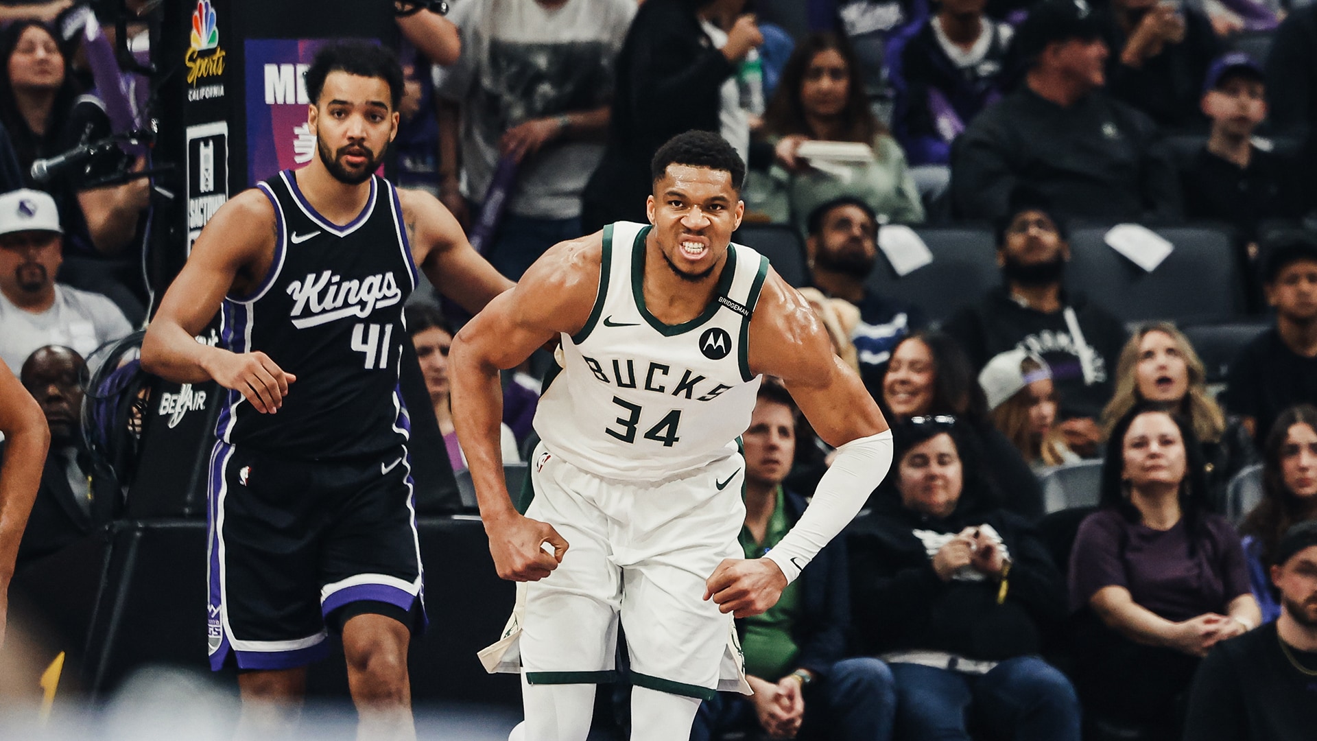Giannis Antetokounmpo | Forward | Milwaukee Bucks | NBA.com