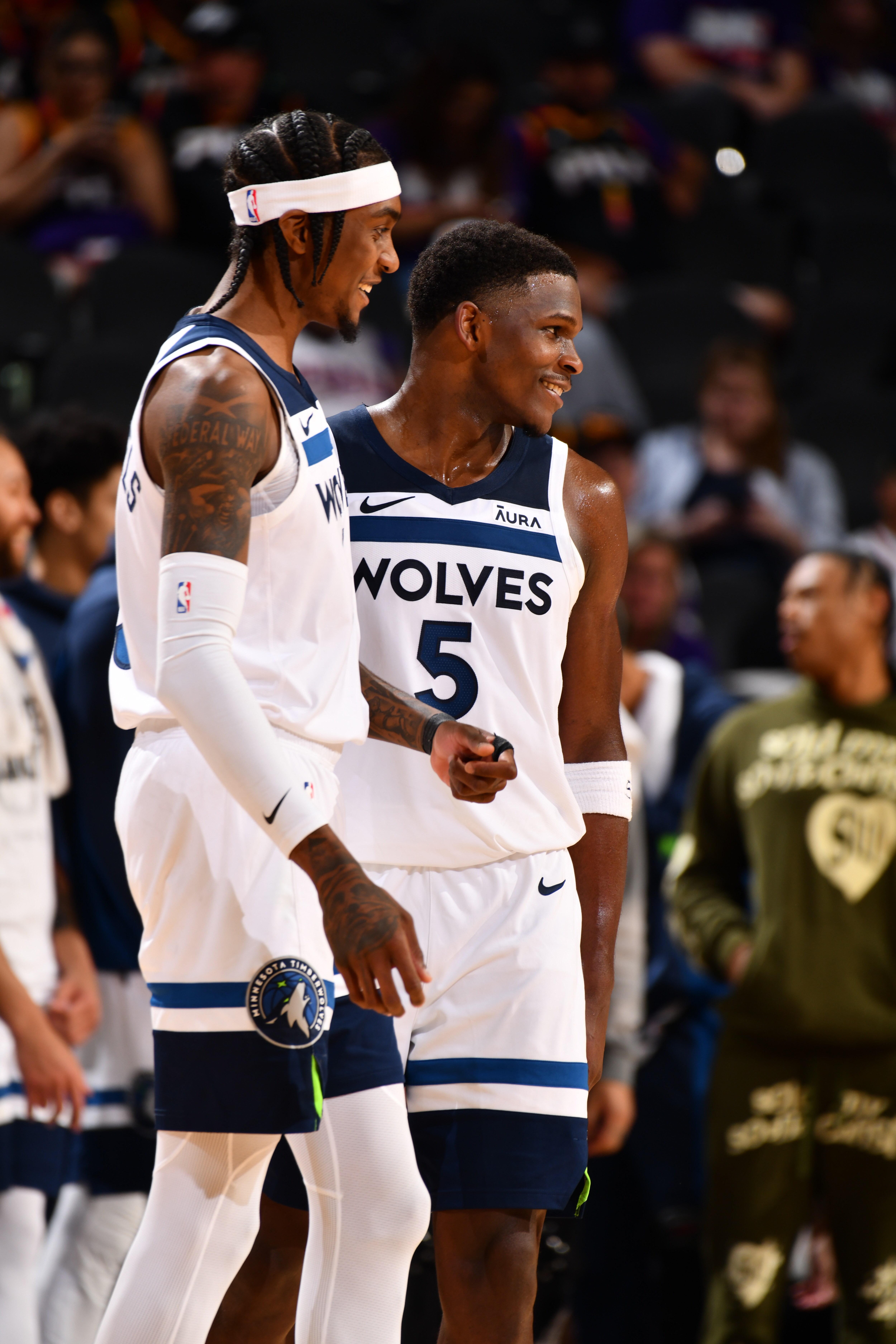 Wolves Pics: Wolves Defeat Suns In GAME THREE | 04.26.24