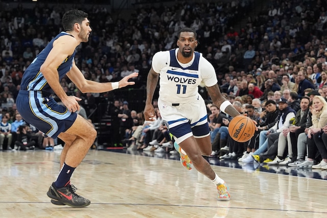 הגריזליס נגד הטימברוולבס במשחקי חמישי / תומר שנאן