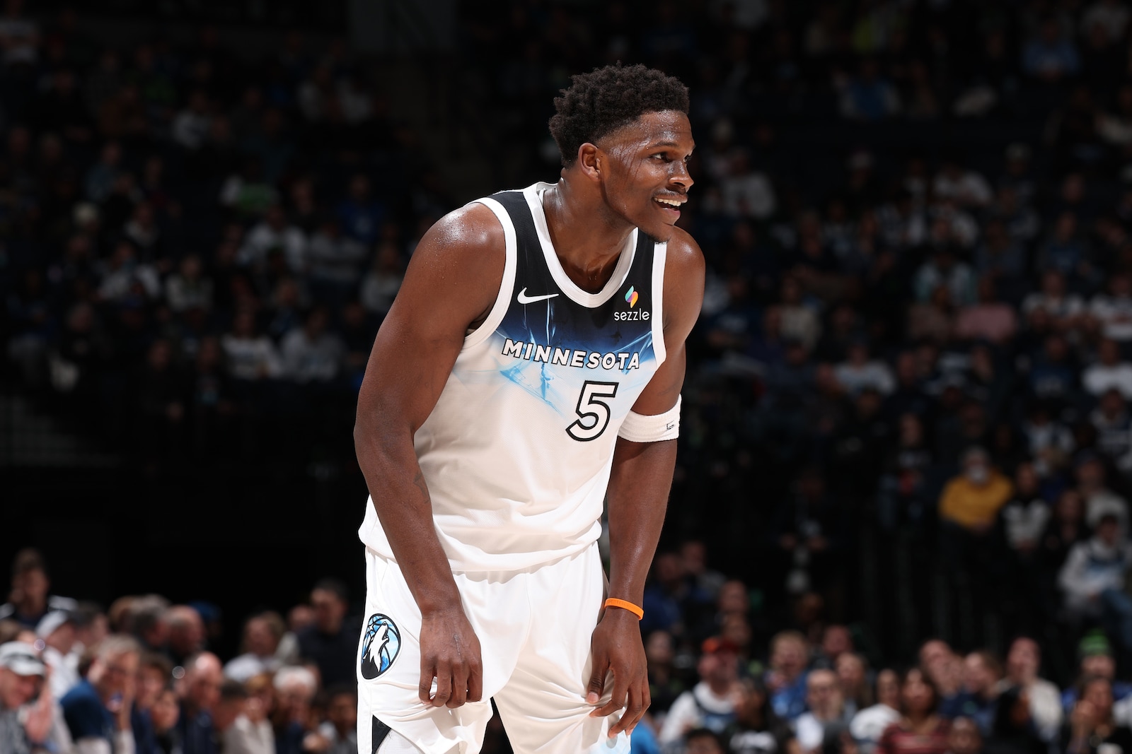 סיקור תריסר משחקי שני / עמיחי קטן