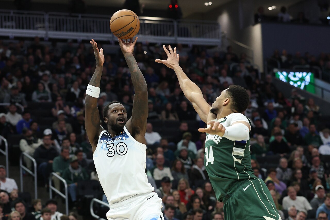 Wolves Pics: Wolves Lose To Bucks, 110-103 | 04.08.25 | Minnesota ...