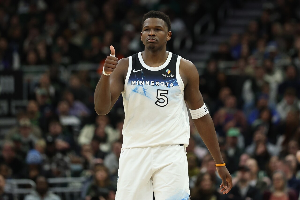 Wolves Pics: Wolves Lose To Bucks, 110-103 | 04.08.25 | Minnesota ...