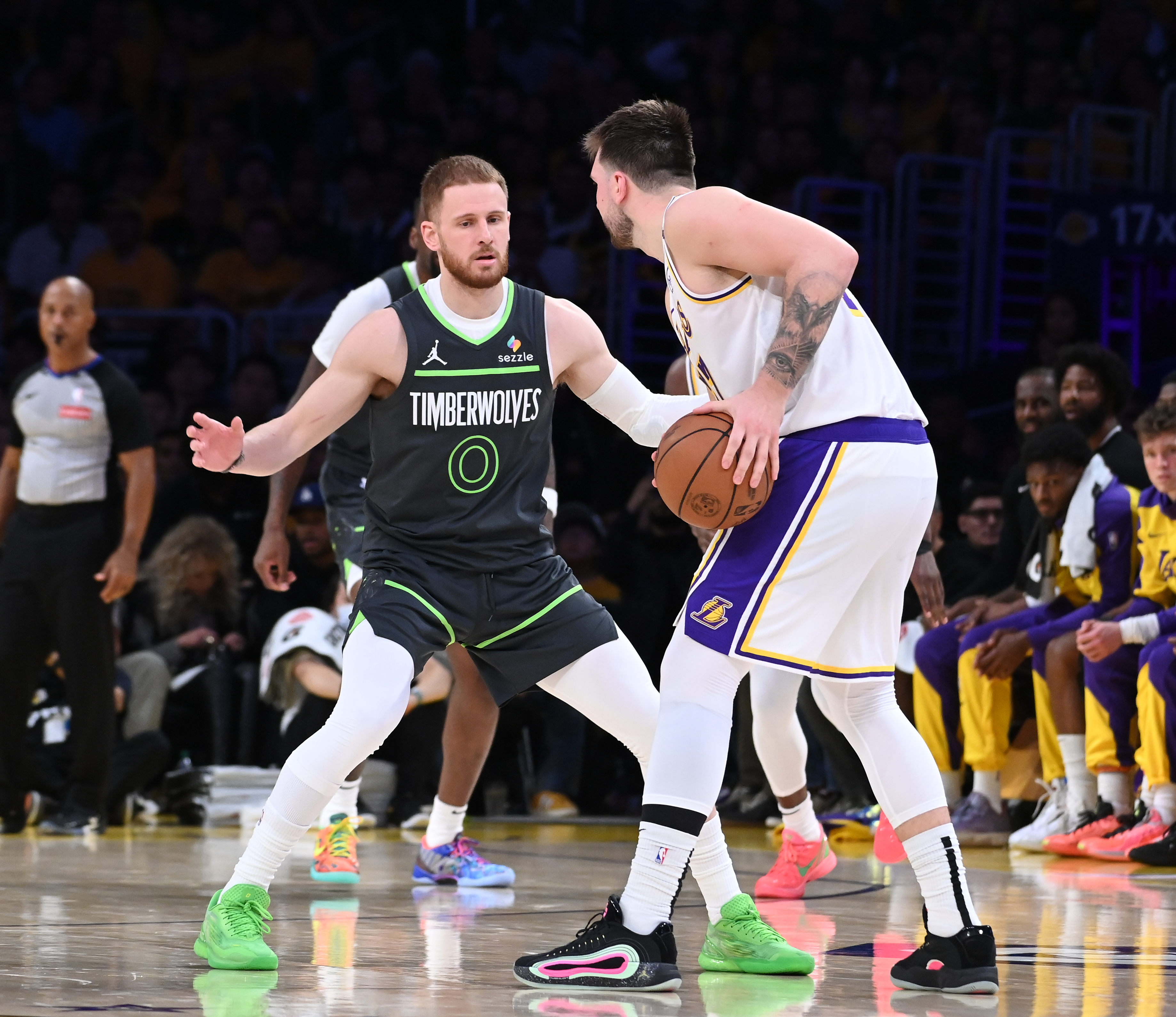 מילווקי, ממפיס והלייקרס מחפשות לתקן את הרושם של המשחק הראשון – פריוויו ל-3 משחקי פלייאוף של שלישי / עמיחי קטן מילווקי, ממפיס והלייקרס מחפשות לתקן את הרושם של המשחק הראשון – פריוויו ל-3 משחקי פלייאוף של שלישי / עמיחי קטן