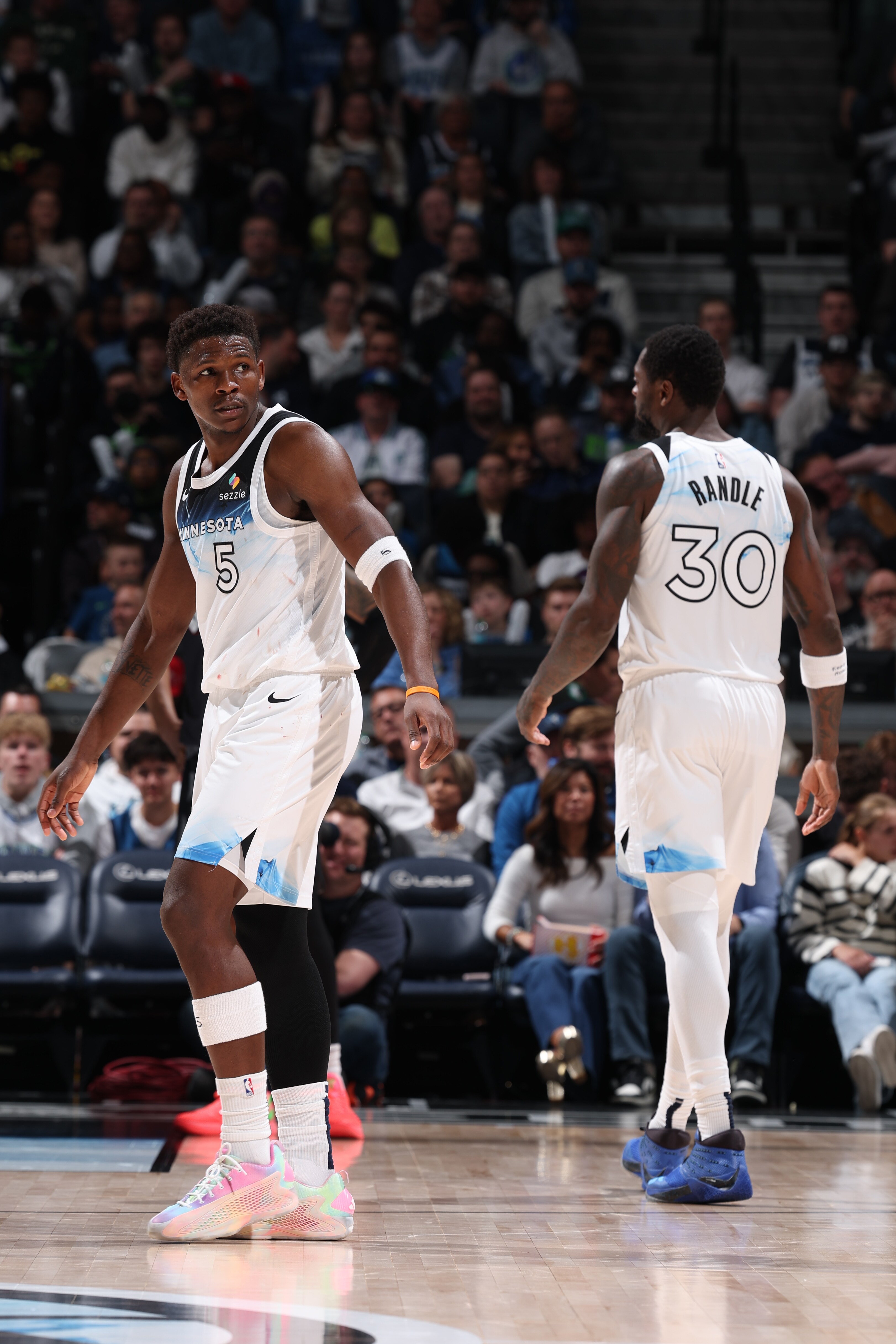 Wolves Pics: Wolves Defeat Nets, 117-91 | 04.11.25 | Minnesota