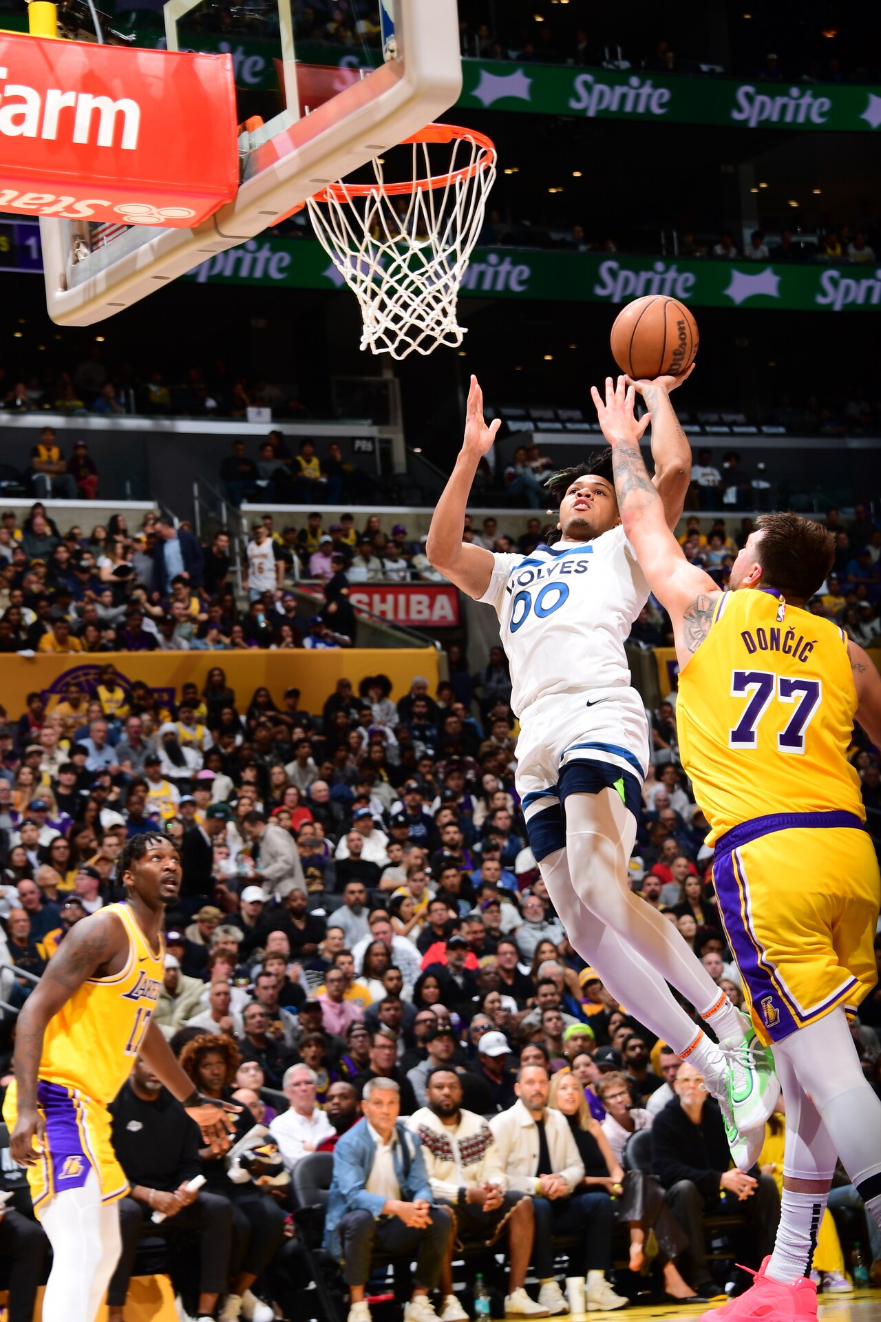 Wolves Pics: Wolves Lose To Lakers In Game 2, 94-85 | 04.22.25 ...