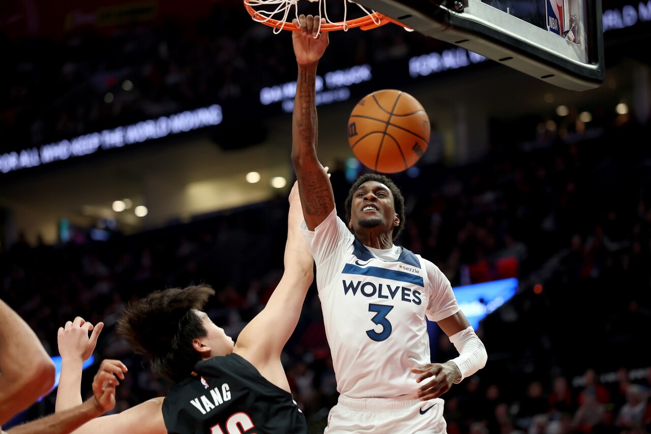 Wolves Pics: Wolves Beat Portland Trail Blazers 118‑114 In Season ...