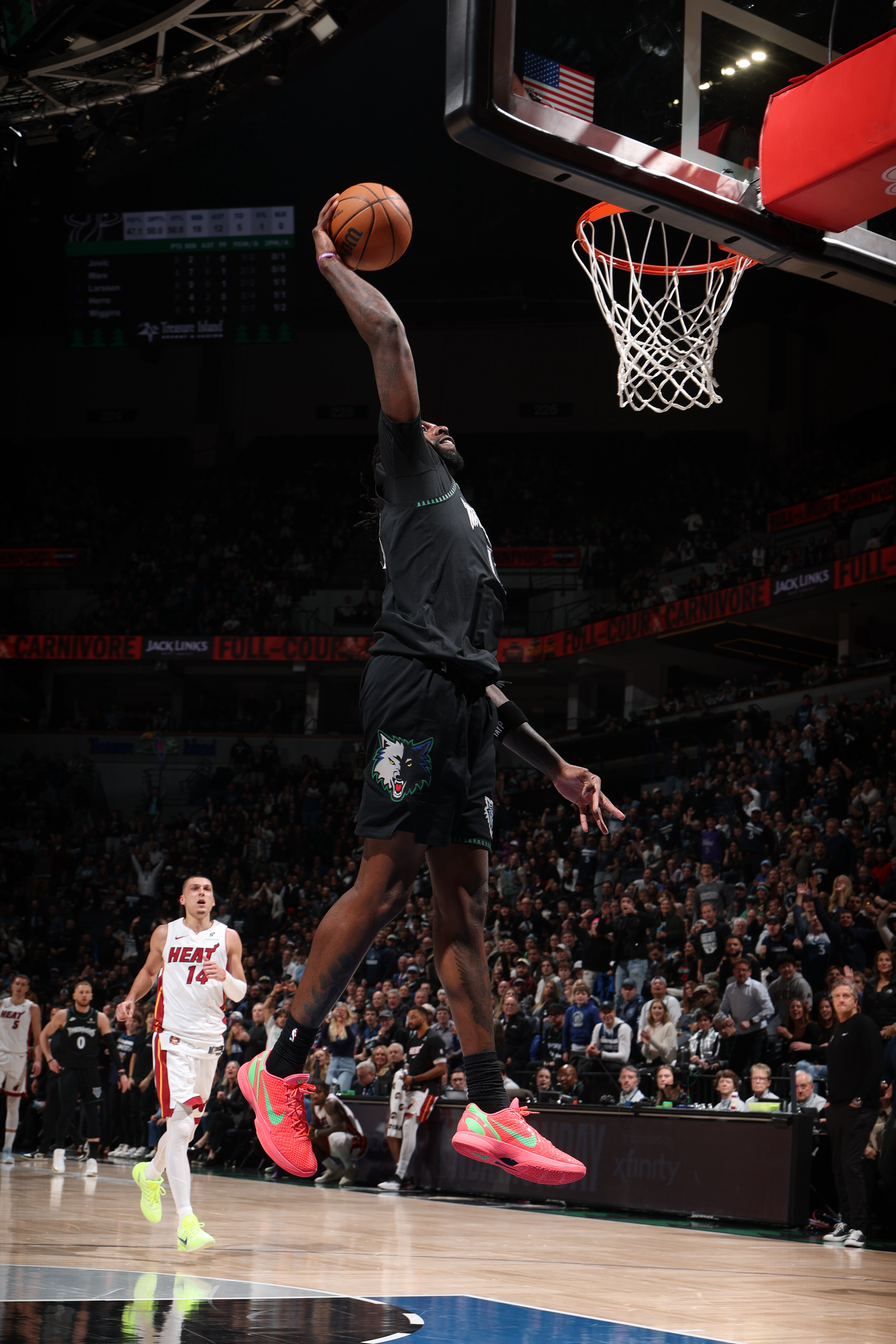 Wolves Pics: Wolves Defeat Heat, 122-94 | 01.06.26 | Minnesota