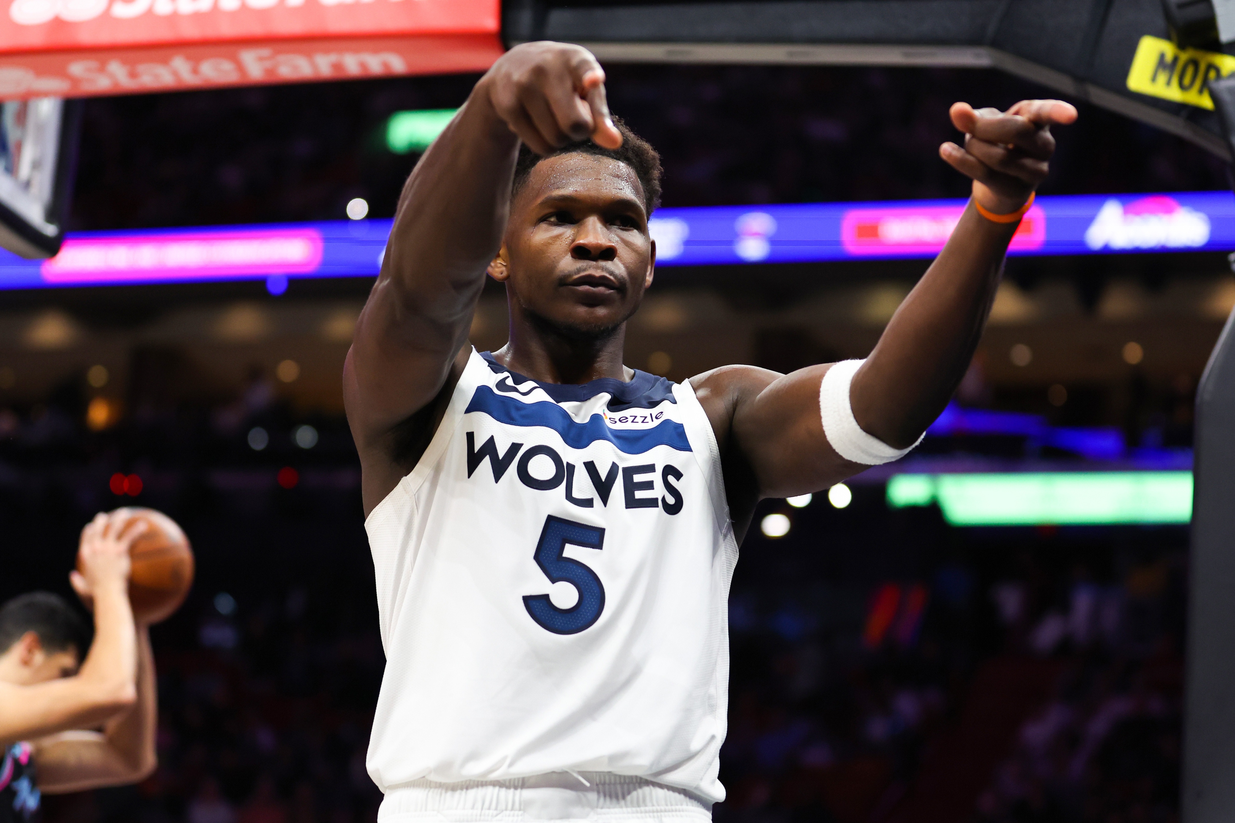 מיאמי נגד מינסוטה ועוד חמישה משחקים בשלישי / רועי ויינברג