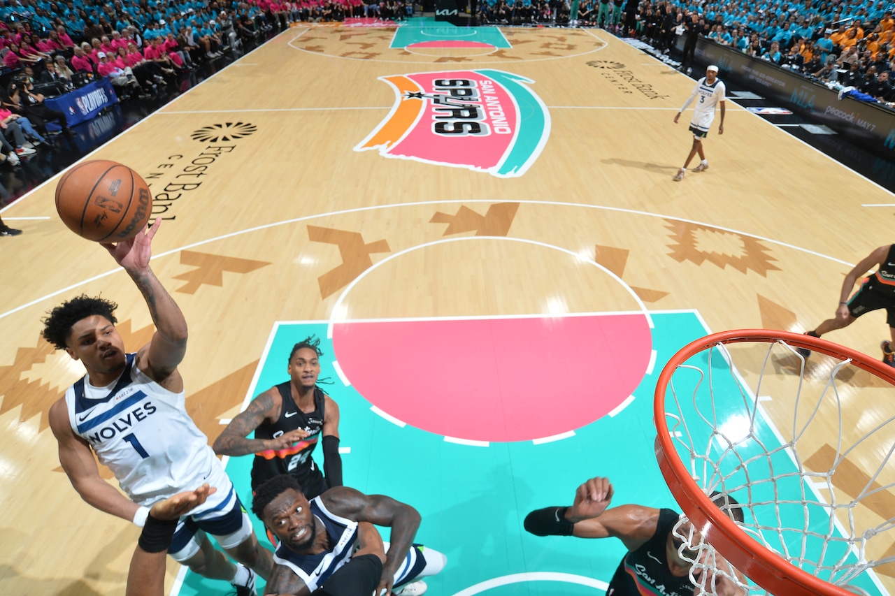 Wolves Pics: Wolves STEAL Game 1 at Spurs, 104-102 | 05.04.26 ...