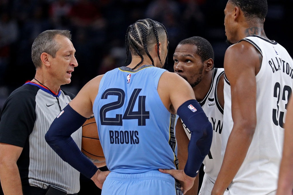 Gallery Nets vs. Grizzlies Photo Gallery