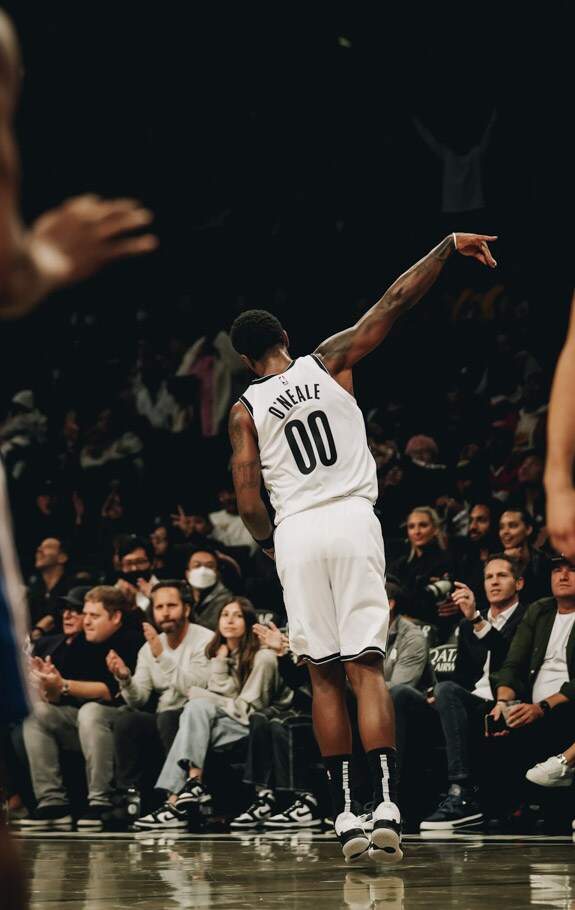 Gallery Nets vs. 76ers Photo Gallery