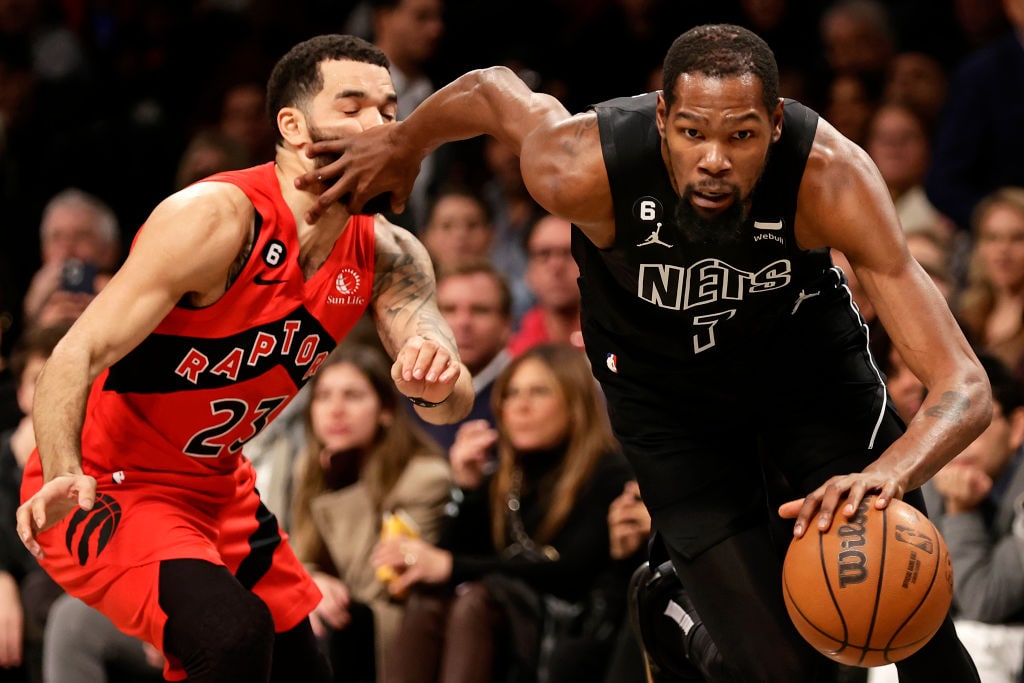 Gallery Nets vs. Raptors Photo Gallery