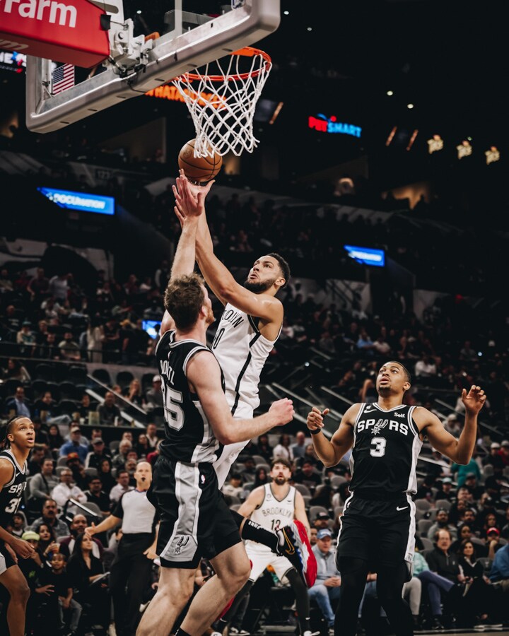 Gallery Nets vs. Spurs Photo Gallery