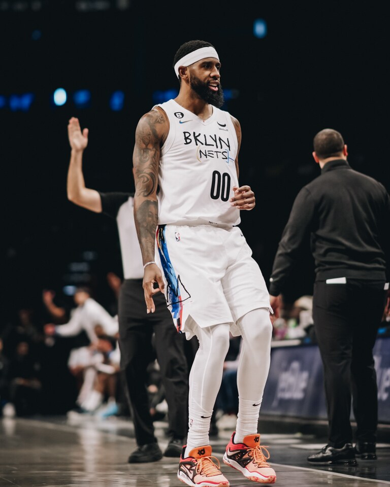 Gallery Nets vs. Clippers Photo Gallery