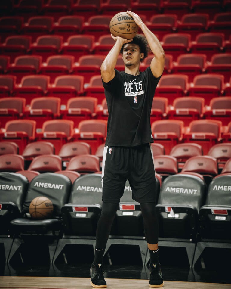 Gallery Nets vs. Heat Shootaround Photo Gallery