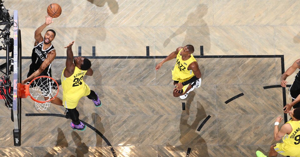 Gallery Nets vs. Jazz Photo Gallery