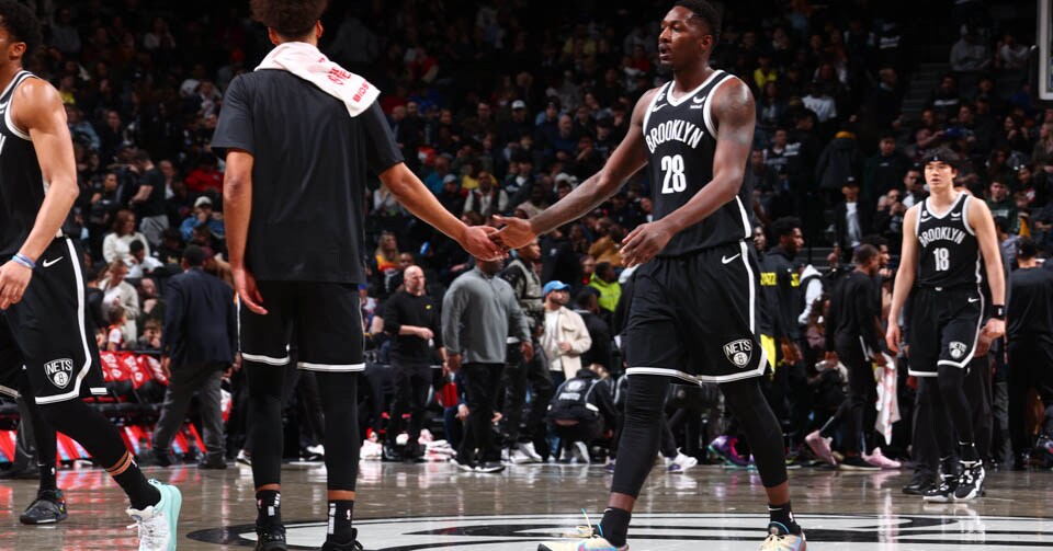 Gallery Nets vs. Jazz Photo Gallery