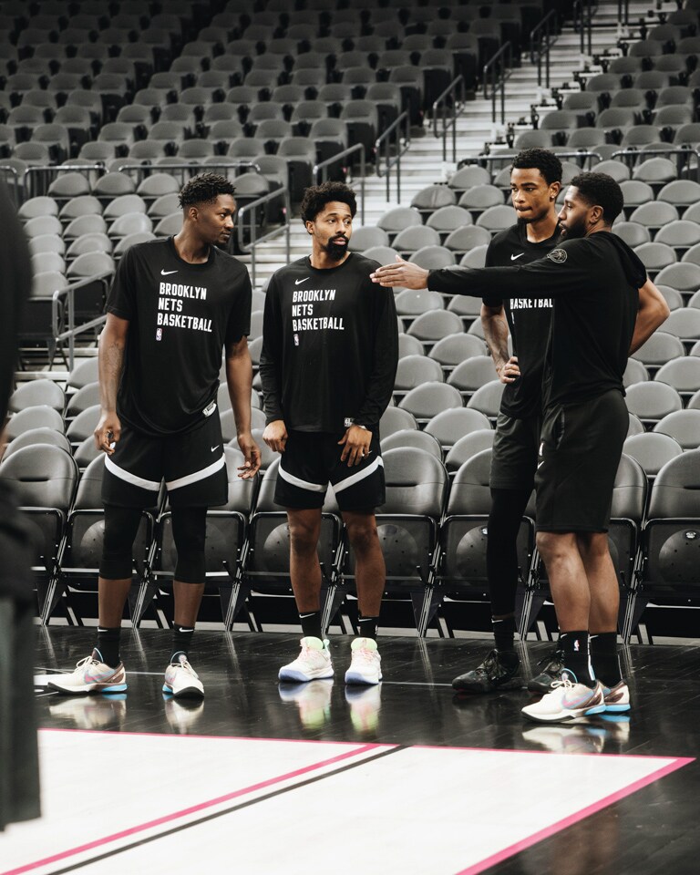 Gallery Nets vs. Lakers Shootaround Photo Gallery