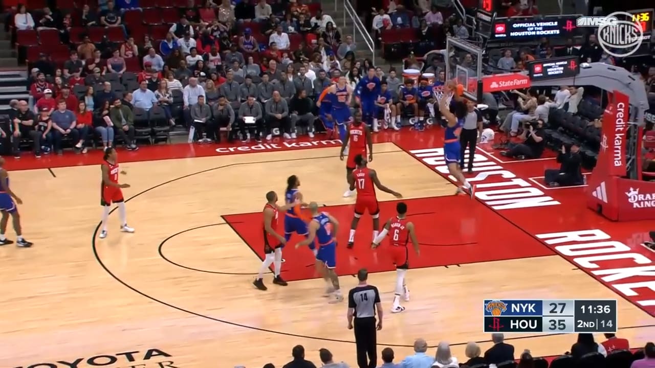 Huge Dunk from Jericho | New York Knicks