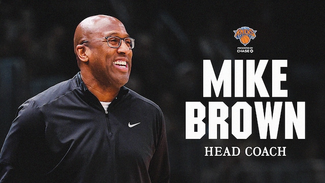Mike Brown coaching New York Knicks