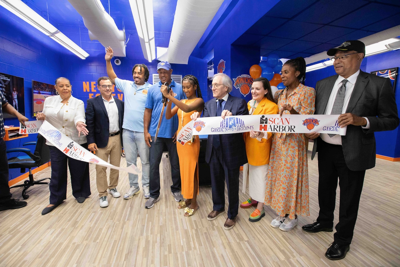 SCAN-Harbor Johnson Center Ribbon Cutting | New York Knicks