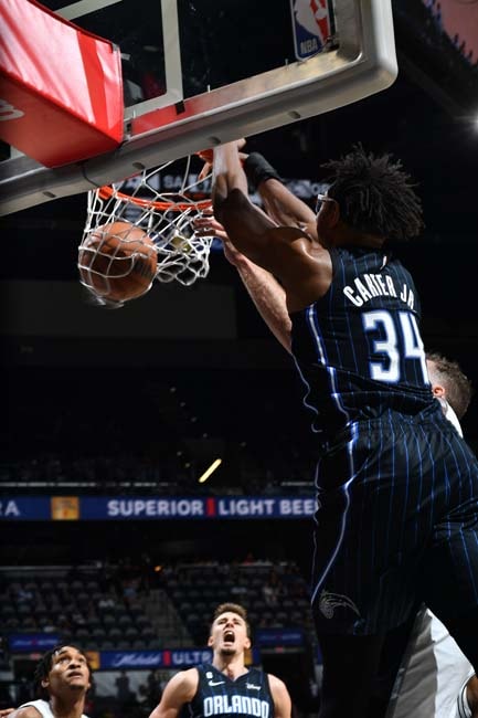 Photos of the Night: Magic vs. Spurs (10/6/22) Photo Gallery | NBA.com