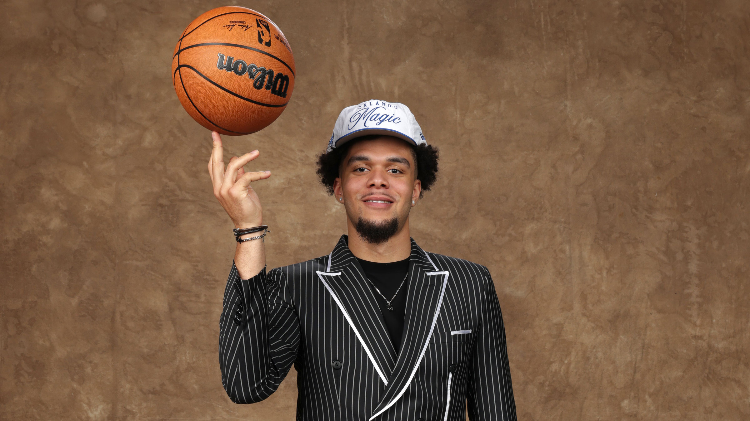 Orlando Magic Sign Rookie Noah Penda Orlando Magic Orlando Magic Sign Rookie Noah Penda Orlando Magic