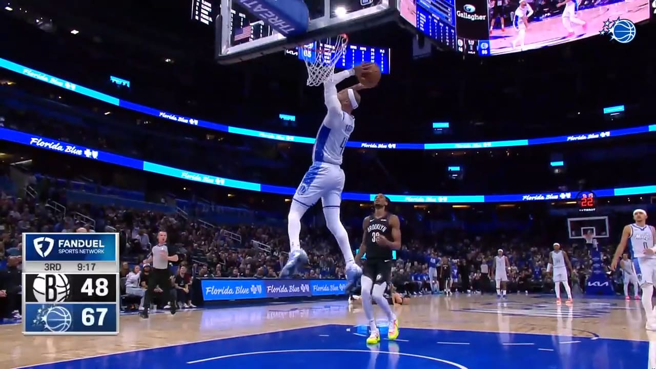 Jalen Suggs' 360 Slam | Orlando Magic