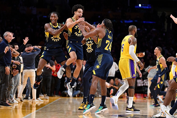 Andrew Nembhard's 202223 Season in Photos Photo Gallery