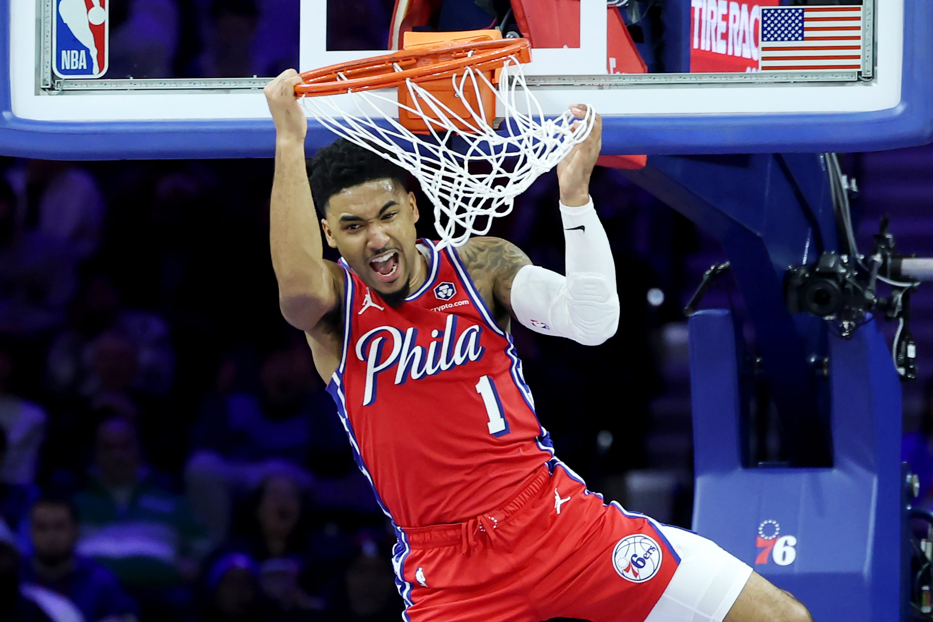 KJ Martin #1 of the Philadelphia 76ers dunks the ball