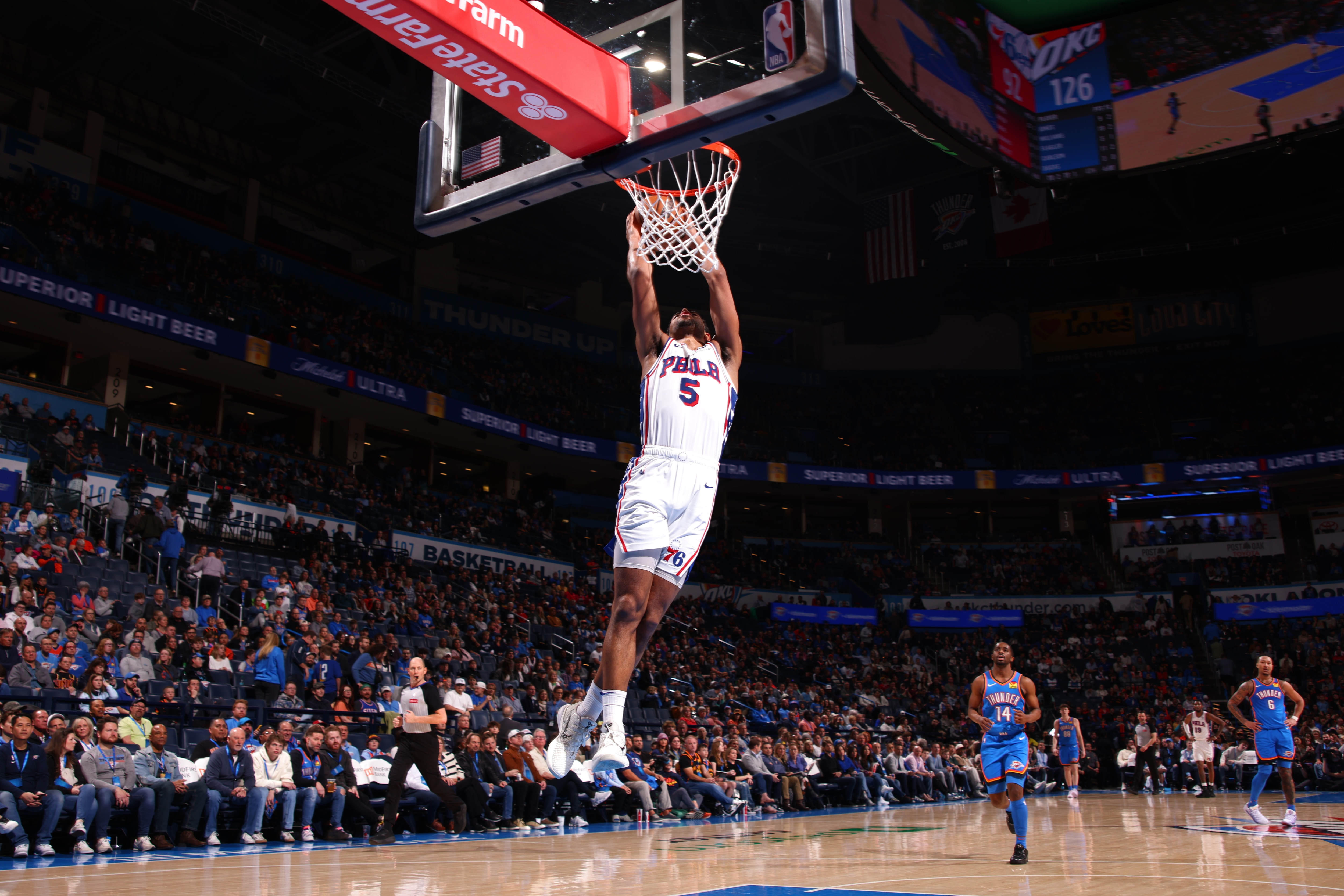 Quentin Grimes #5 of the Philadelphia 76ers dunking the ball