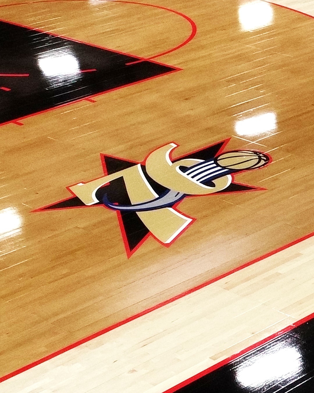 Classic Court Unveil