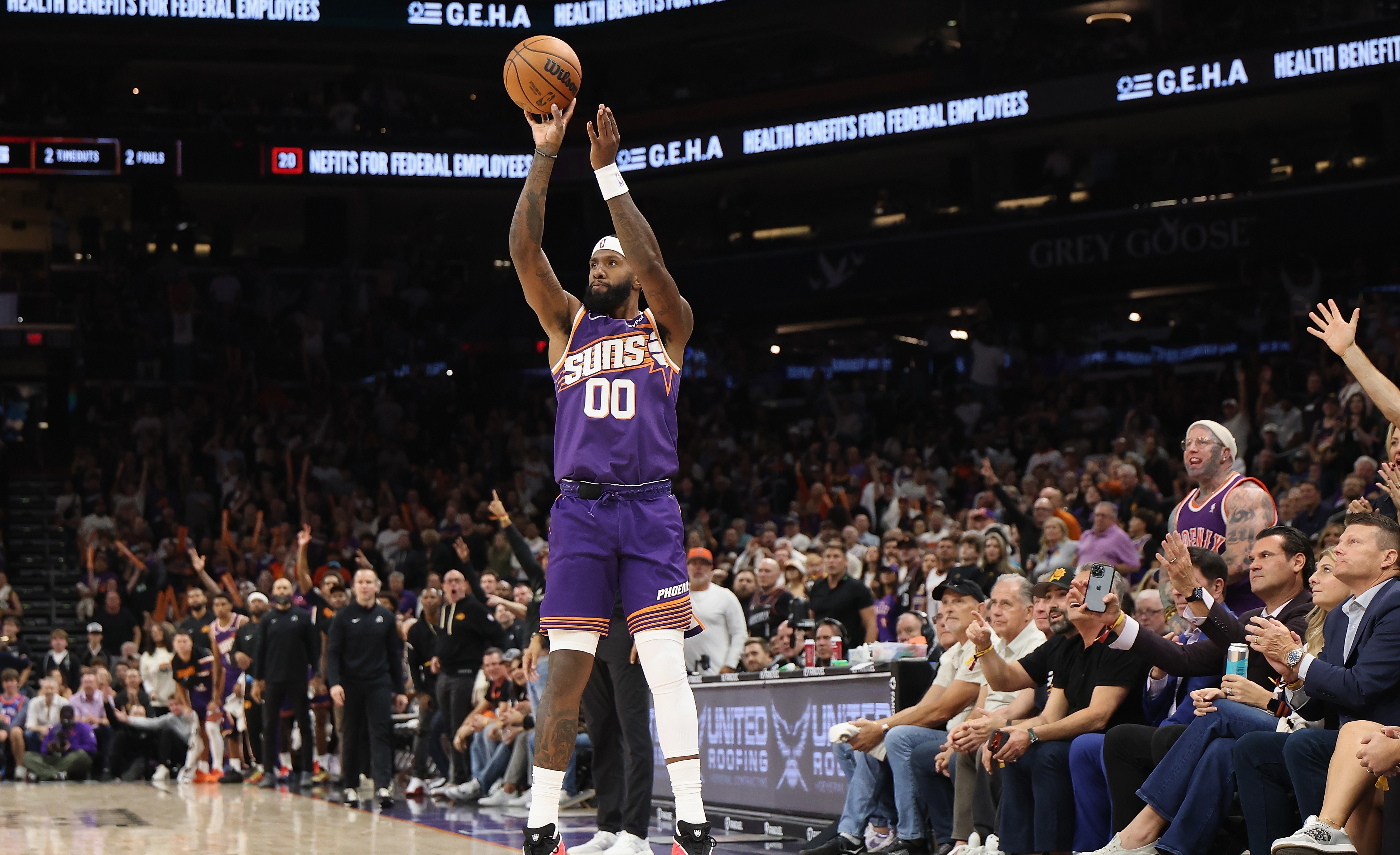 Suns, Mavericks to Play in Third NBA Game Outdoors | Phoenix Suns