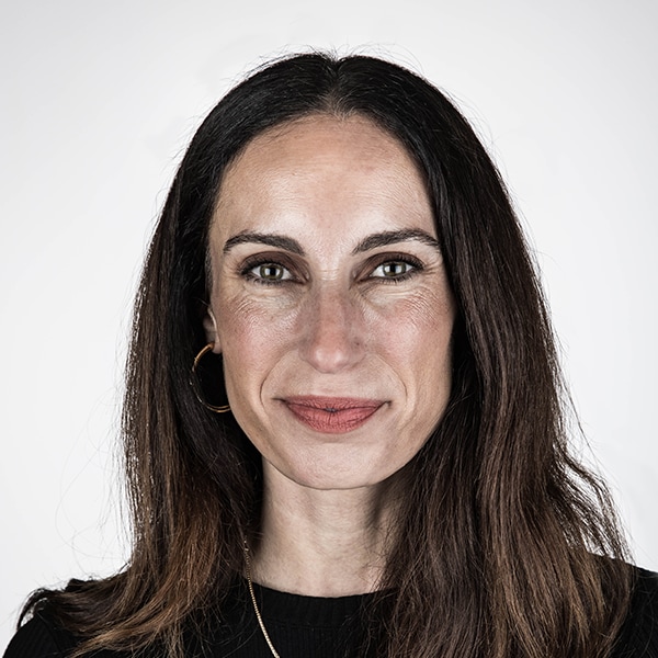 Natalie King Senior Vice President, Communications & Public Affairs(02)
