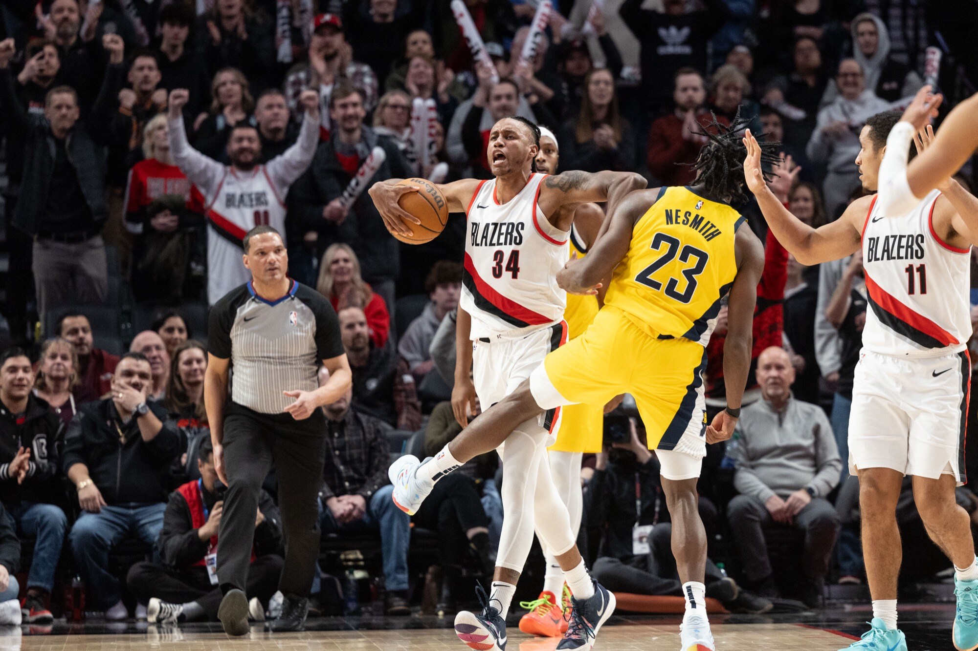 PHOTOS » Trail Blazers vs. Pacers on January 19, 2024 Photo Gallery