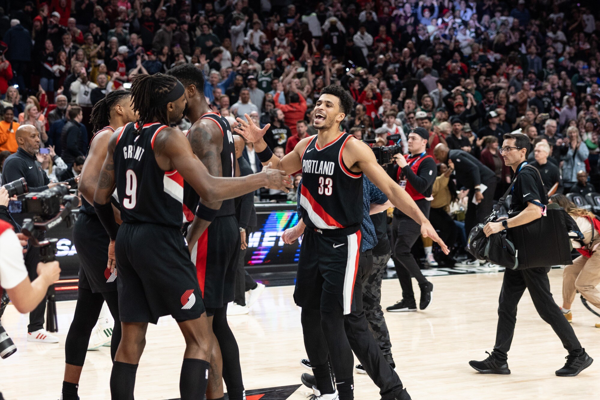 PHOTOS » Trail Blazers vs. Bucks on January 31, 2024 Photo Gallery