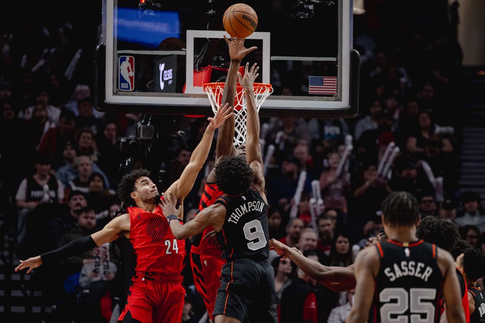 PHOTOS » Trail Blazers vs. Pistons on February 8, 2024 Photo Gallery