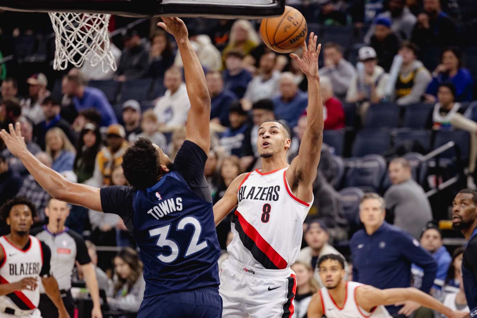 Anthony Edwards scoring in the final moments of the Portland Trail Blazers vs Timberwolves game