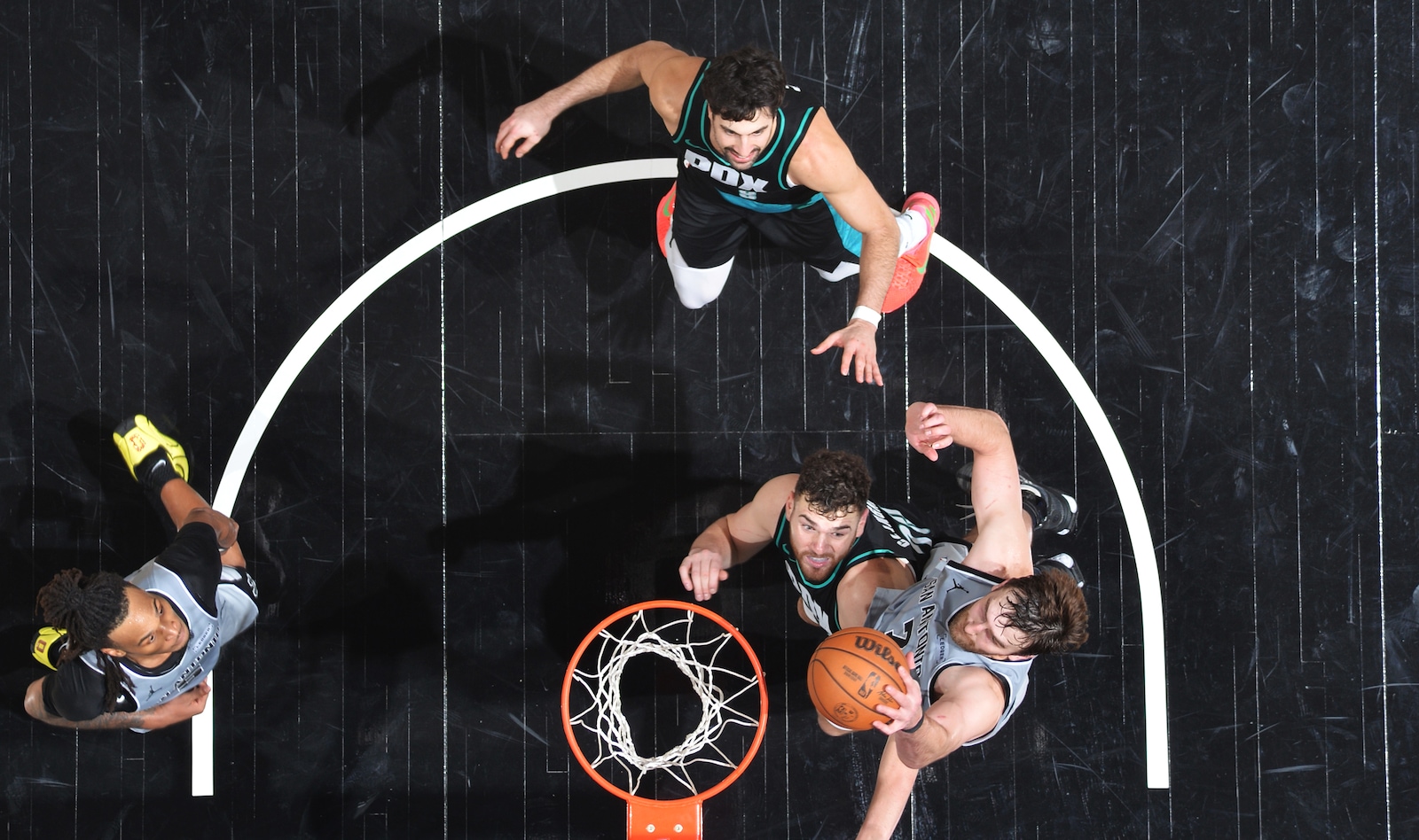 פריוויו ל-8 משחקי שני בסימן יום ההולדת של אבדיה שהיה שלשום / עמיחי קטן