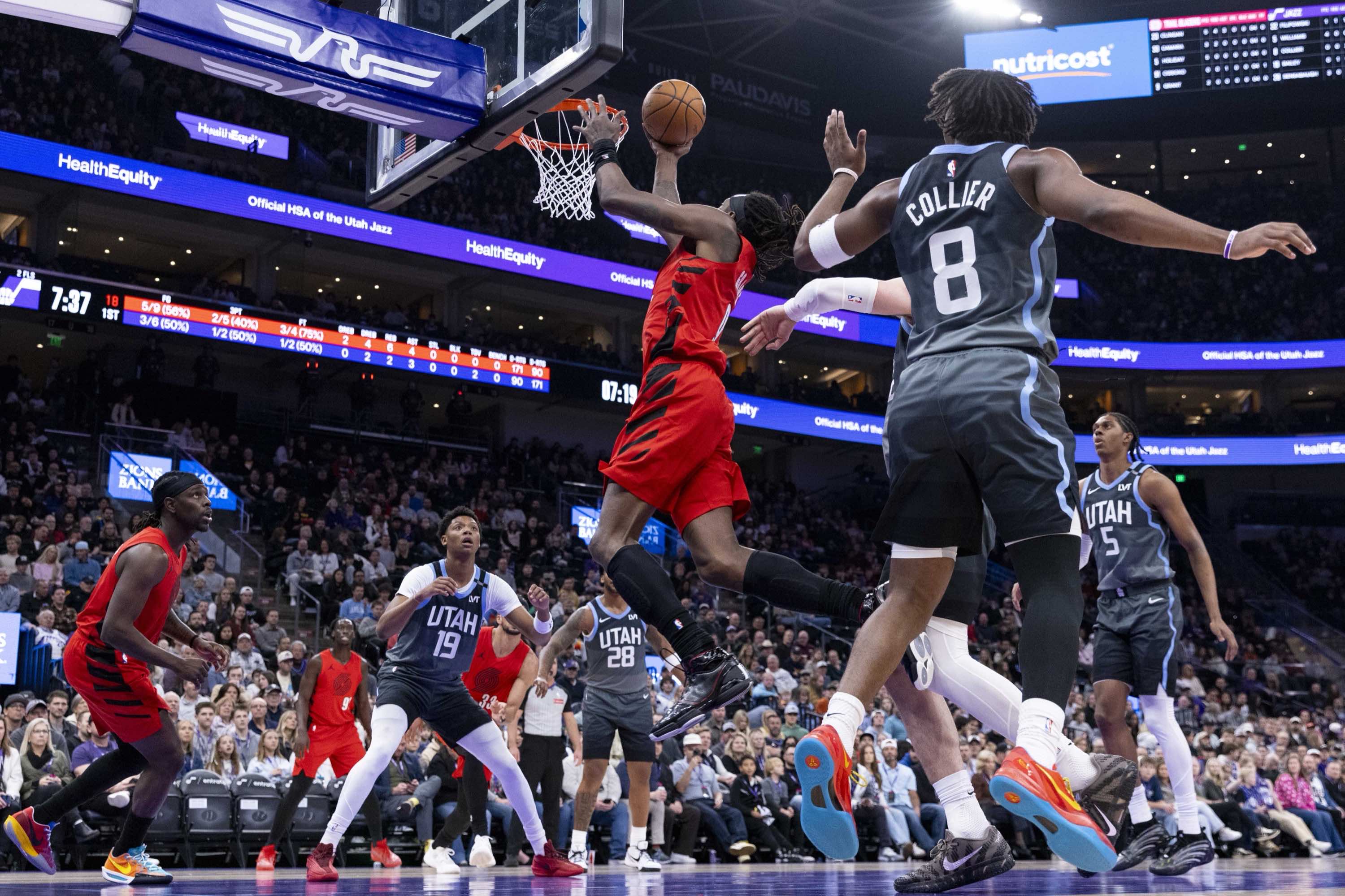 הבאקס הביסו את הת׳אנדר, לברון השחקן המבוגר ביותר שהשיג טריפל דאבל ופורטלנד הסתדרה ללא אבדיה בחמישי לפני פגרת אולסטאר / תומר שנאן הבאקס הביסו את הת׳אנדר, לברון השחקן המבוגר ביותר שהשיג טריפל דאבל ופורטלנד הסתדרה ללא אבדיה בחמישי לפני פגרת אולסטאר / תומר שנאן