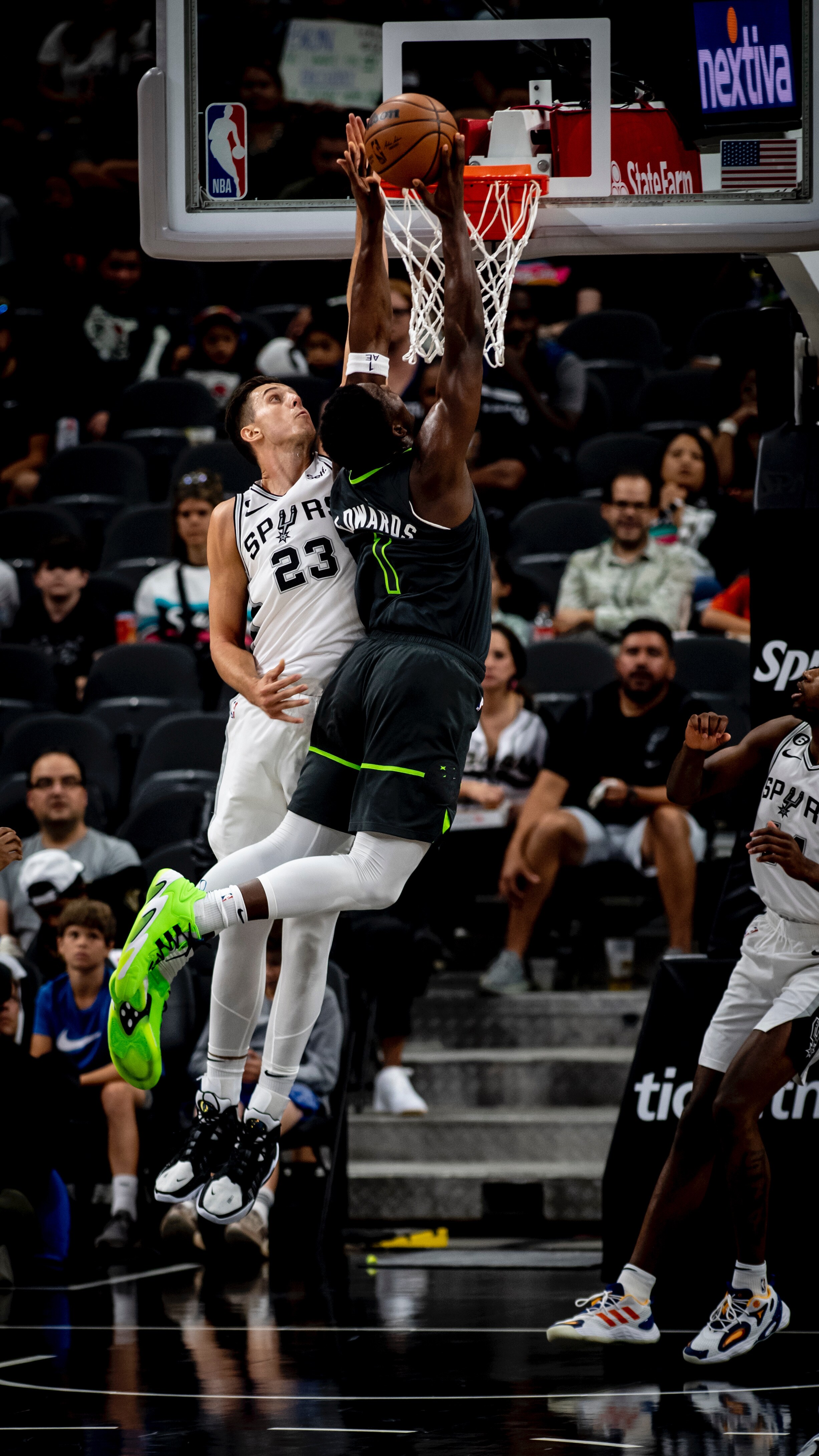 Photos Spurs vs Timberwolves 10/30 Photo Gallery