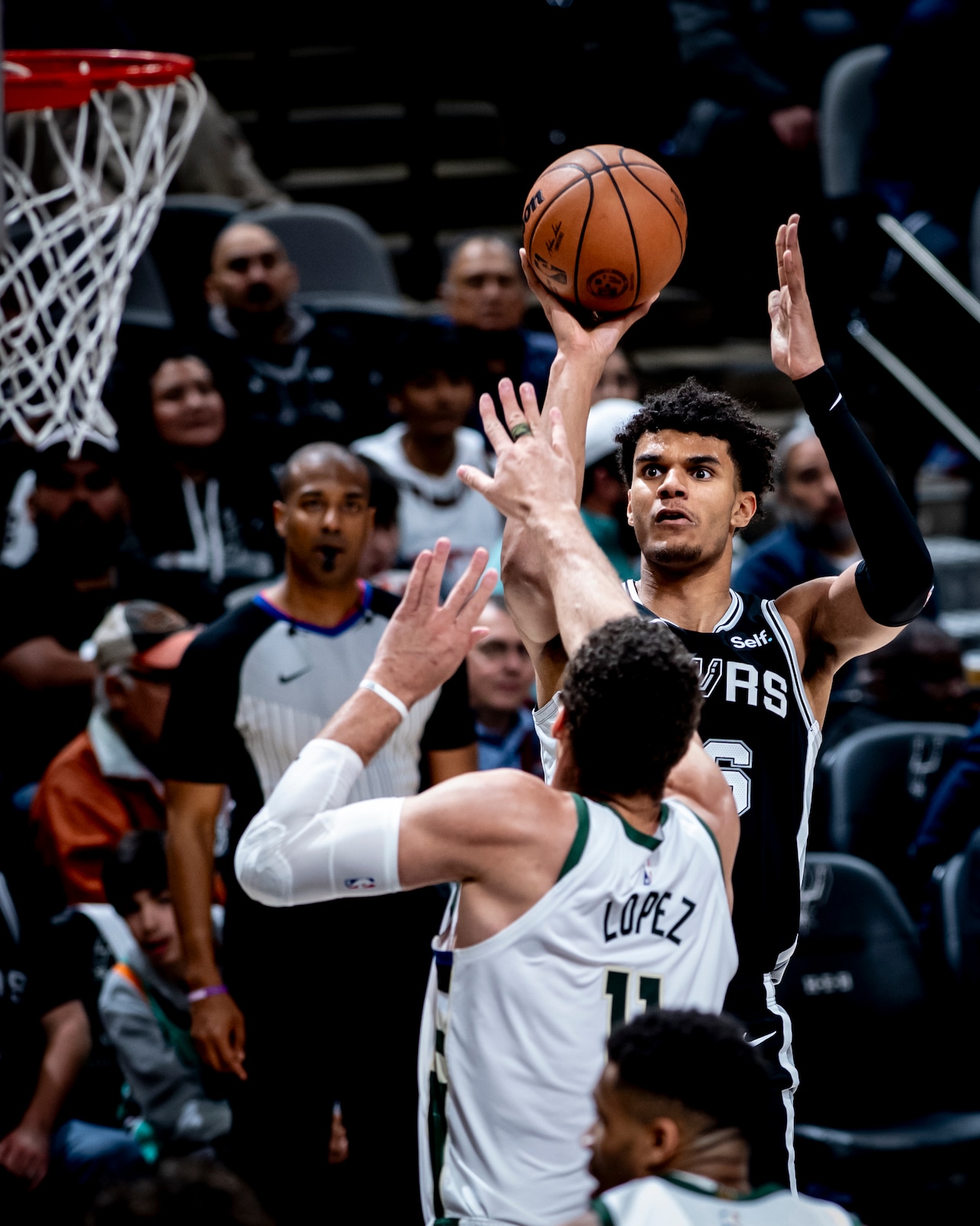 Photos: Spurs vs Milwaukee Bucks I 1/04/24 | San Antonio Spurs