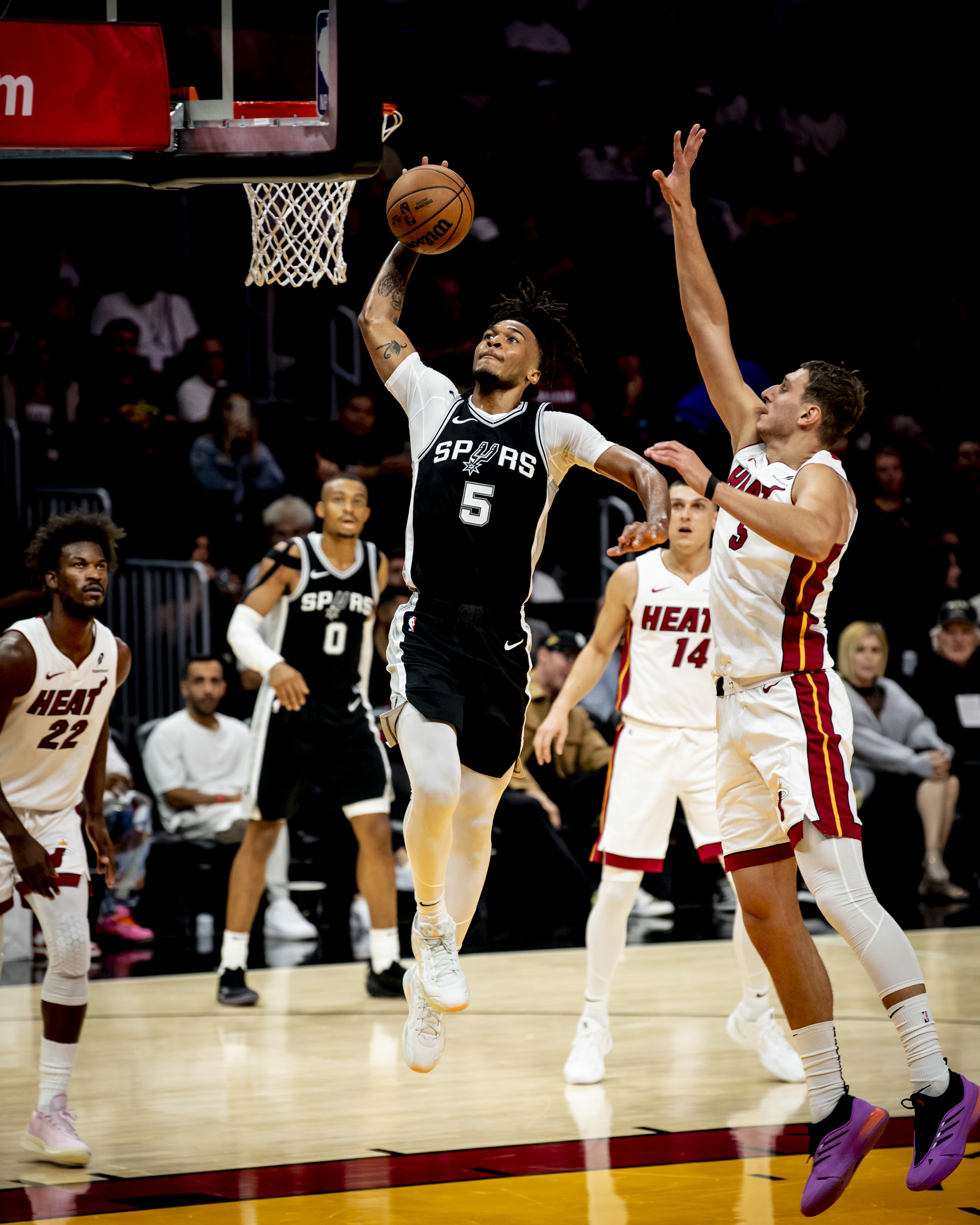 Photos Stephon Castle 2025 NBA Rookie of the Year San Antonio Spurs