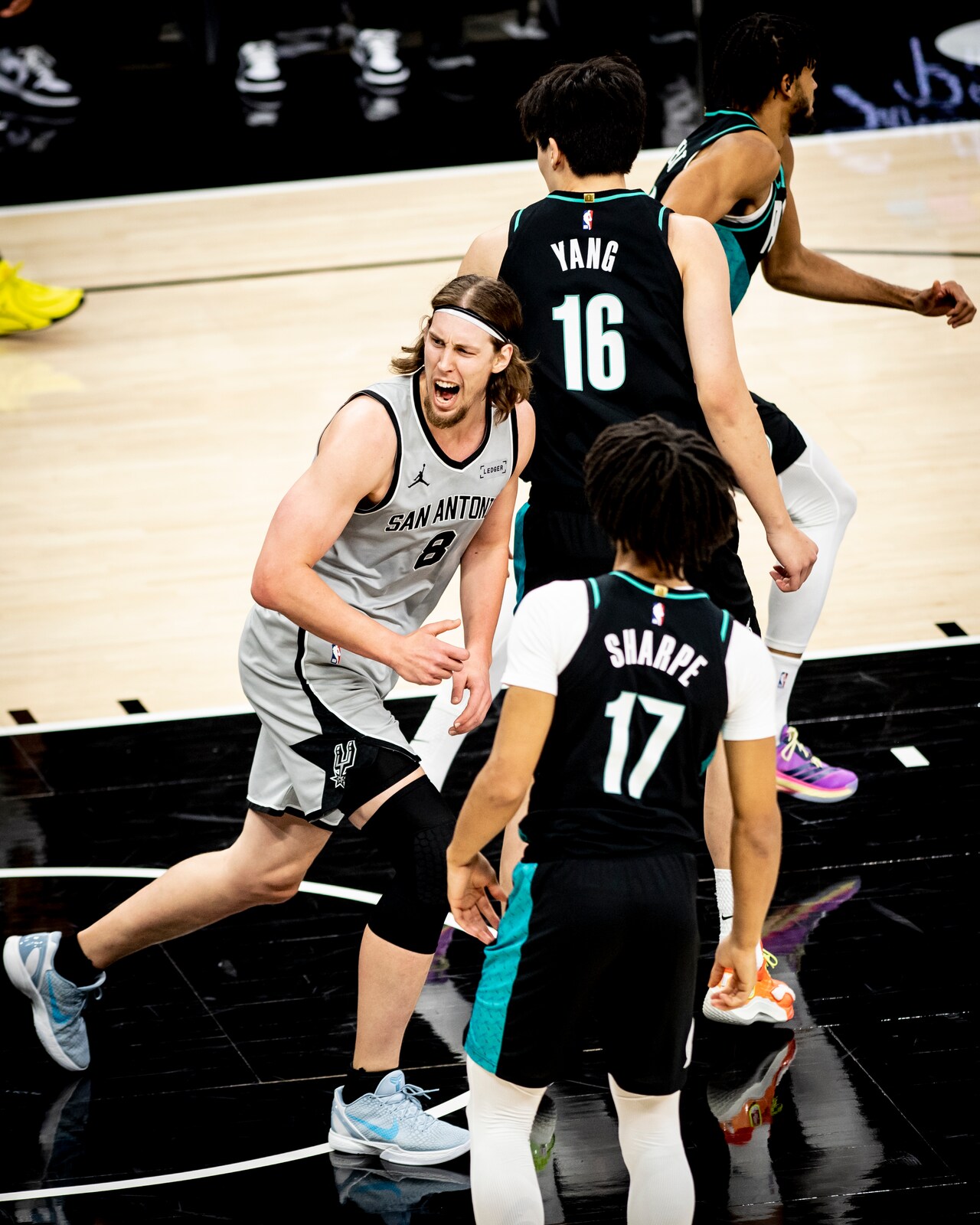 photos-spurs-vs-portland-trail-blazers-01-3-26-san-antonio-spurs