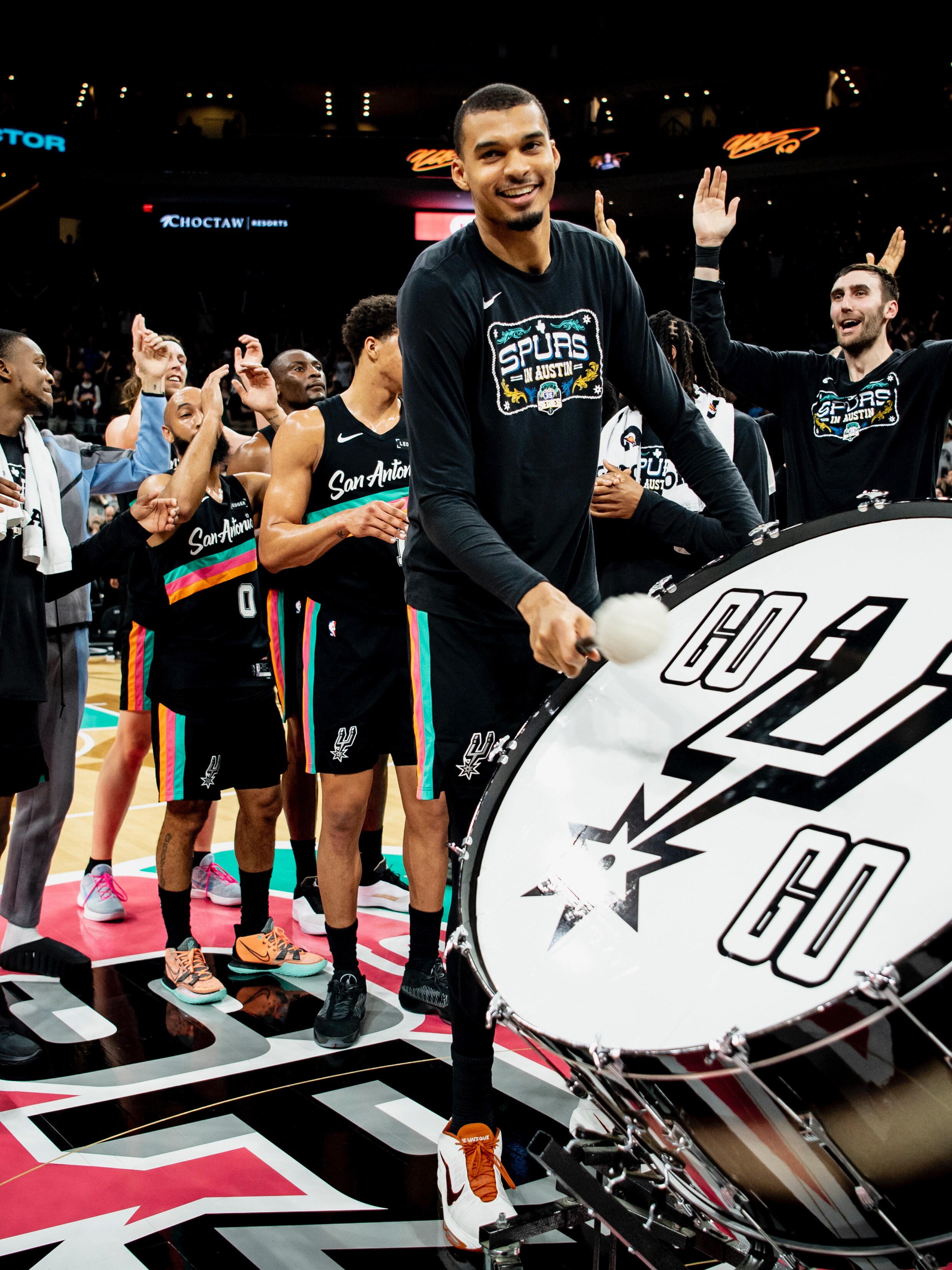 Manu Ginobili - Shootaround 2/4/15 | San Antonio Spurs