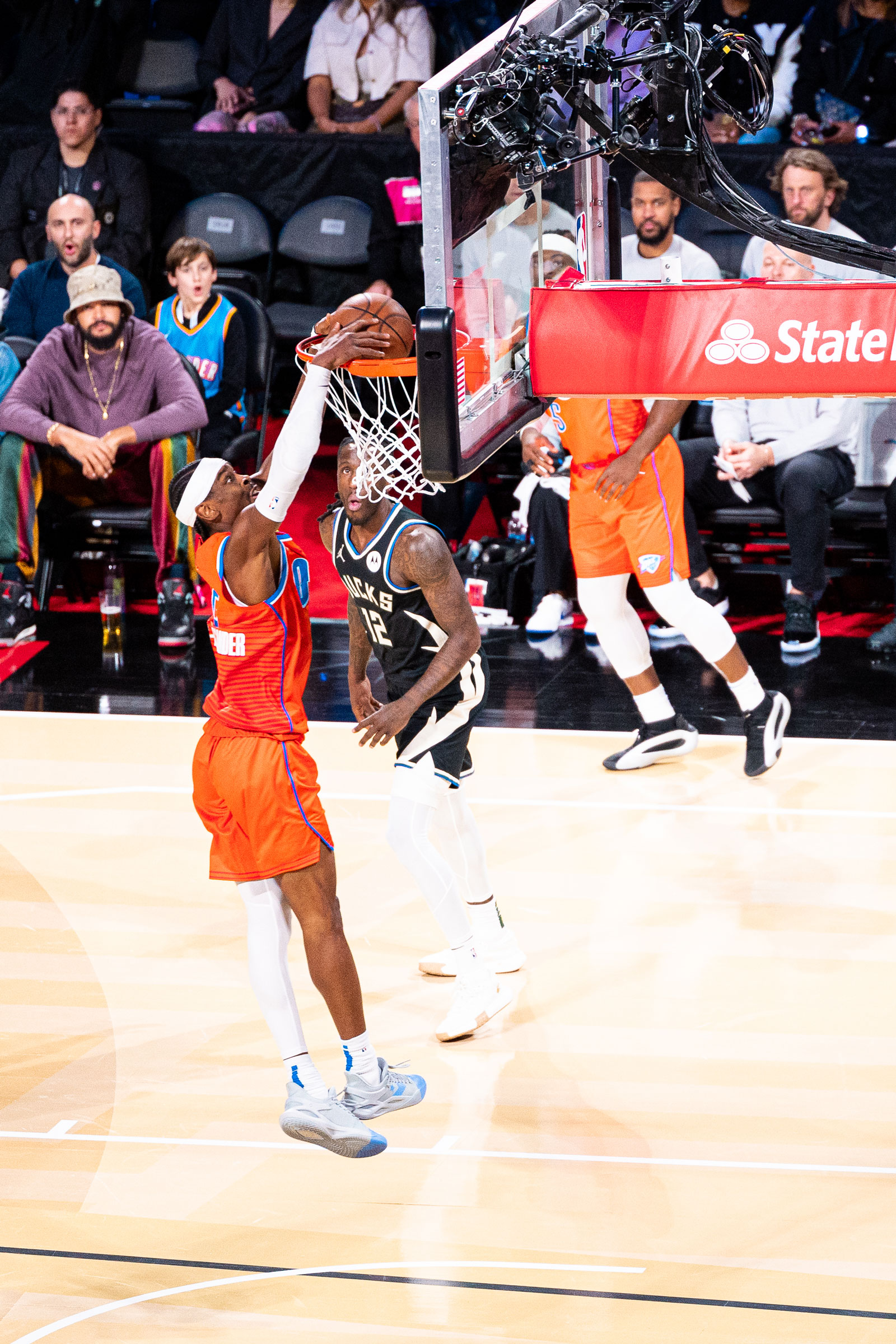 Photos: Thunder-Bucks | NBA Cup Final | Oklahoma City Thunder